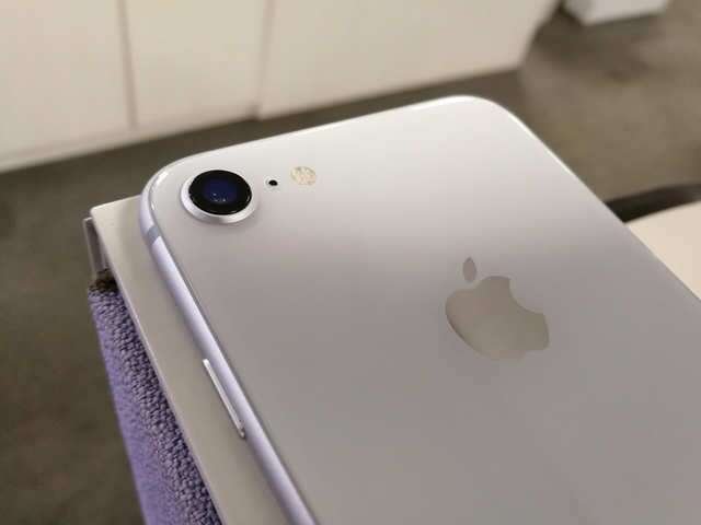 Apple iPhone