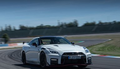Nissan GT-R