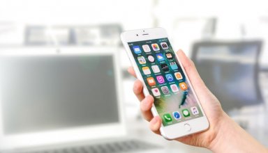 Apple iPhone